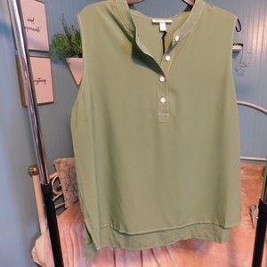 green sleeveless blouse